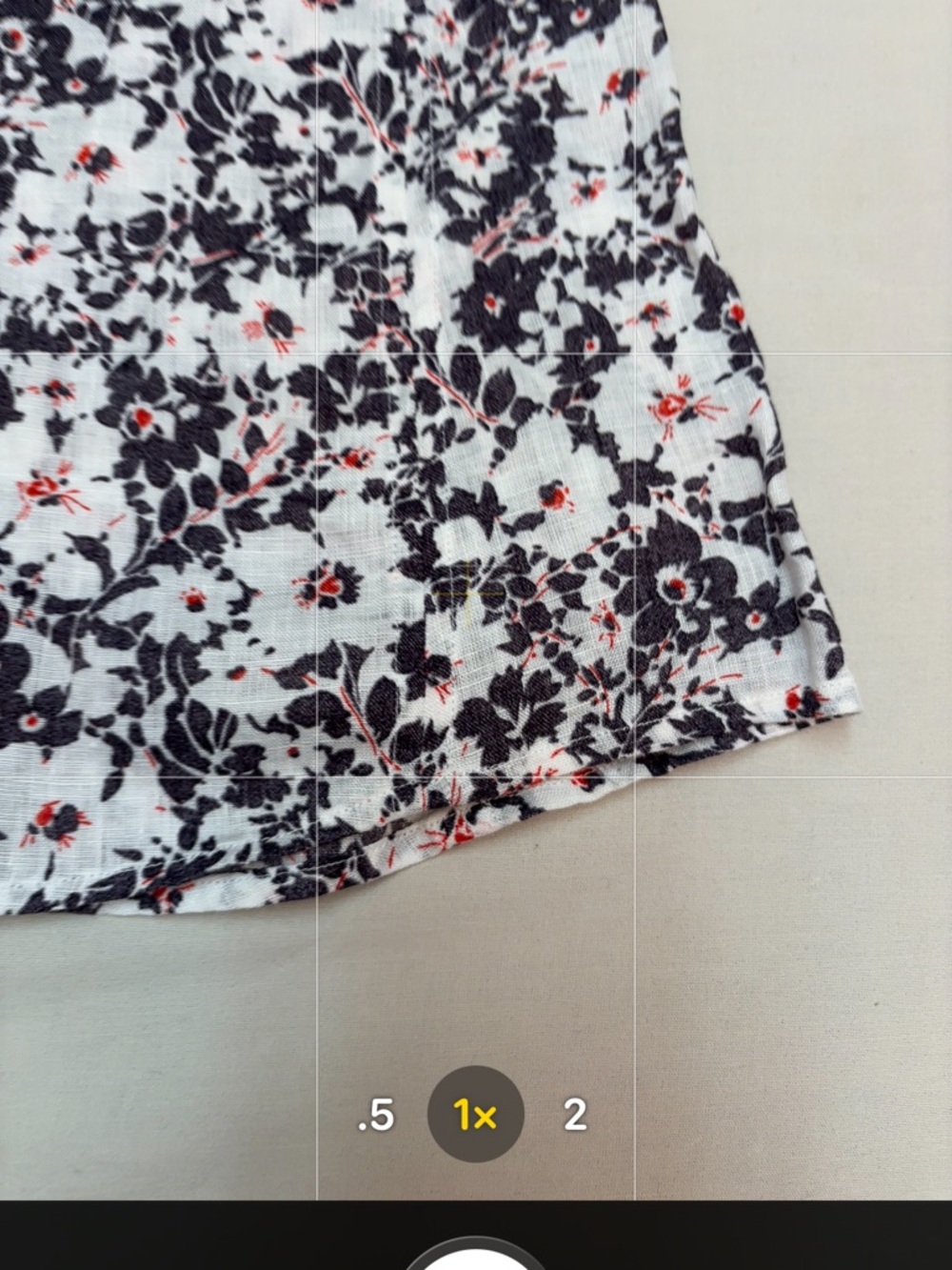 Uniqlo x Liberty Vintage Linen Floral Short Sleeve Blouse - XS - Picture 5 of 7
